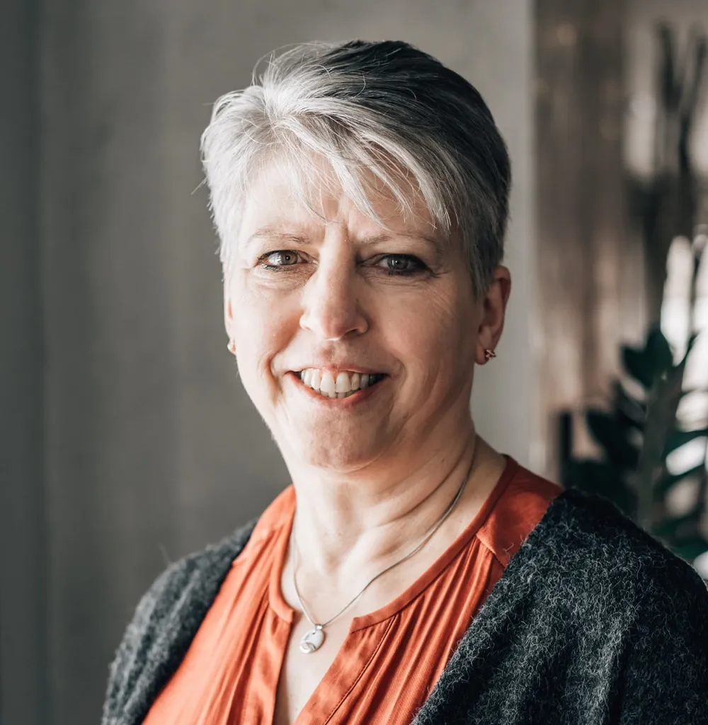 Veteran Treasurer Steps Down